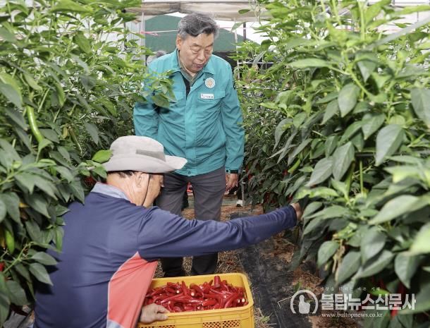 22일 현장 점검에 나선 가세로 군수.