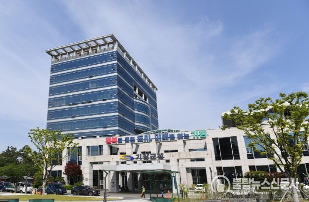 기장군, 올해‘어르신 의료보조기구(보청기, 보행기) 지원 사업’ 추진…어르신들의 활발한 노후 활동 지원