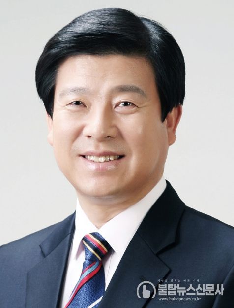 박범인 금산군수