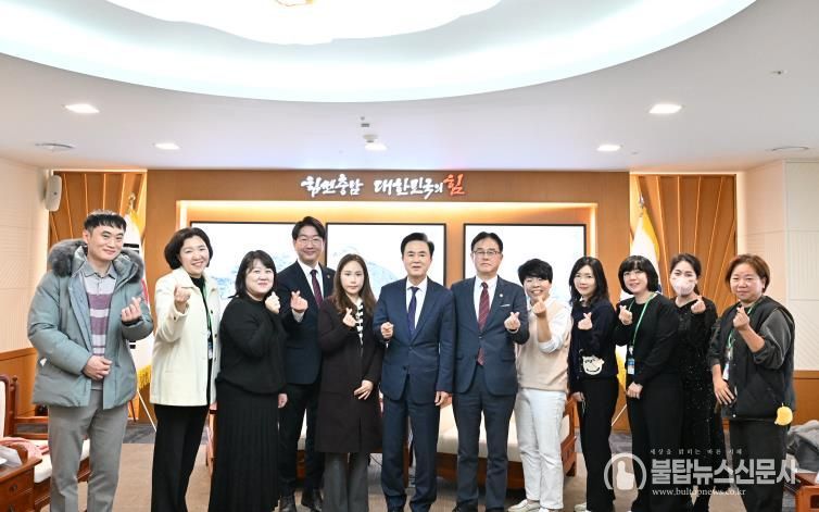 김태흠 지사, 학부모 간담회 통해 “시내·통학버스 조기 투입” 지시