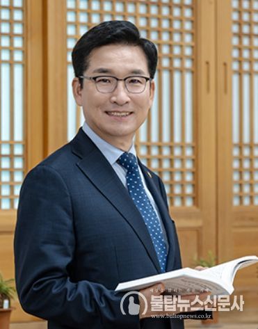 윤건영 충청북도교육감